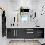 3 Bedroom Awesome In בית נופש