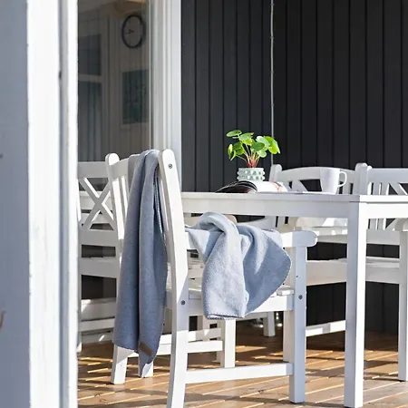 3 Bedroom Awesome In *